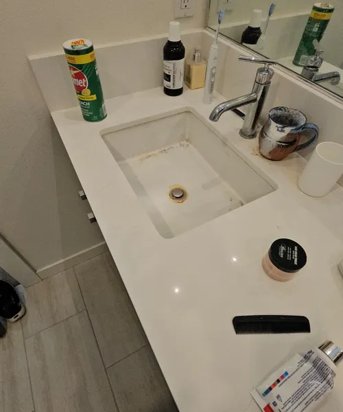 Bathroom Cleaning in Seattle 